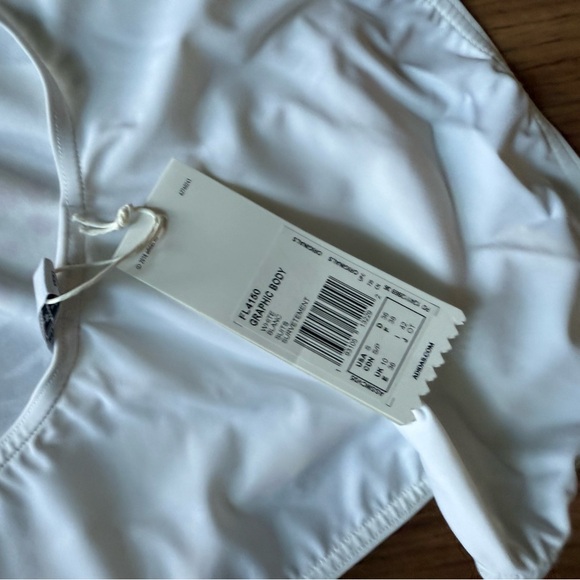 Adidas x Fiorucci Women's Pop Art bodysuit - Yellow and Blue - Picture 7 of 10